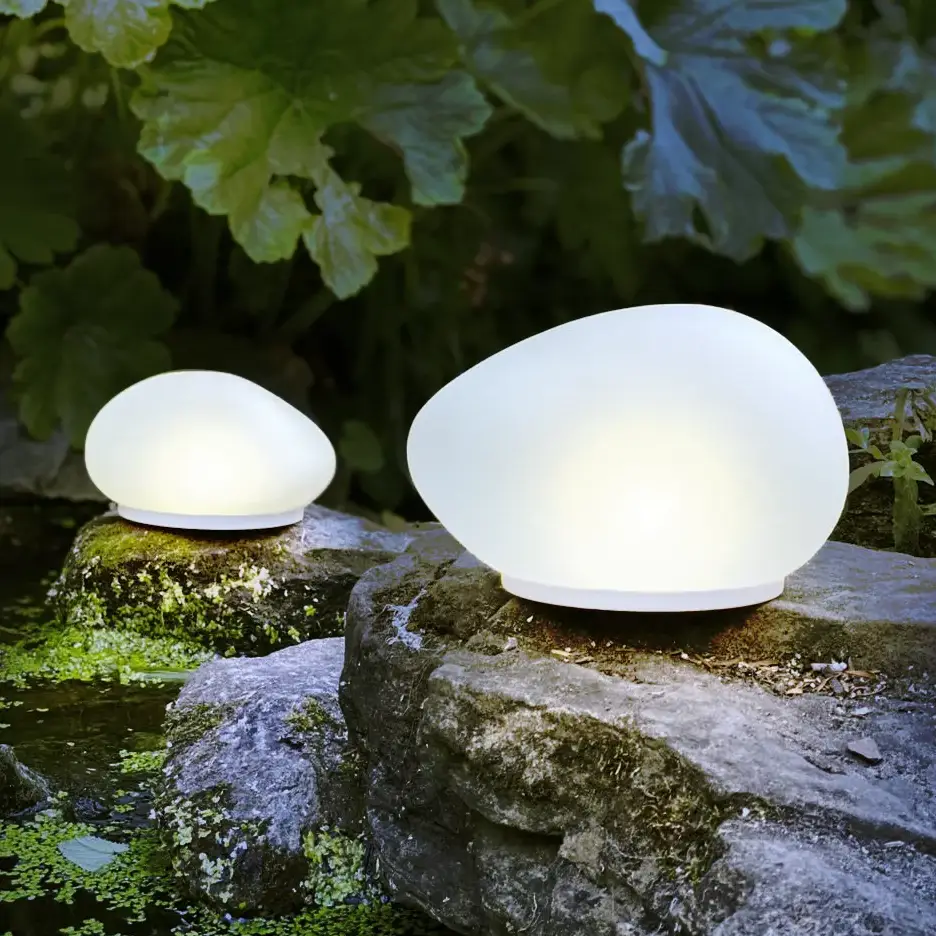 Solar Glass Pebble